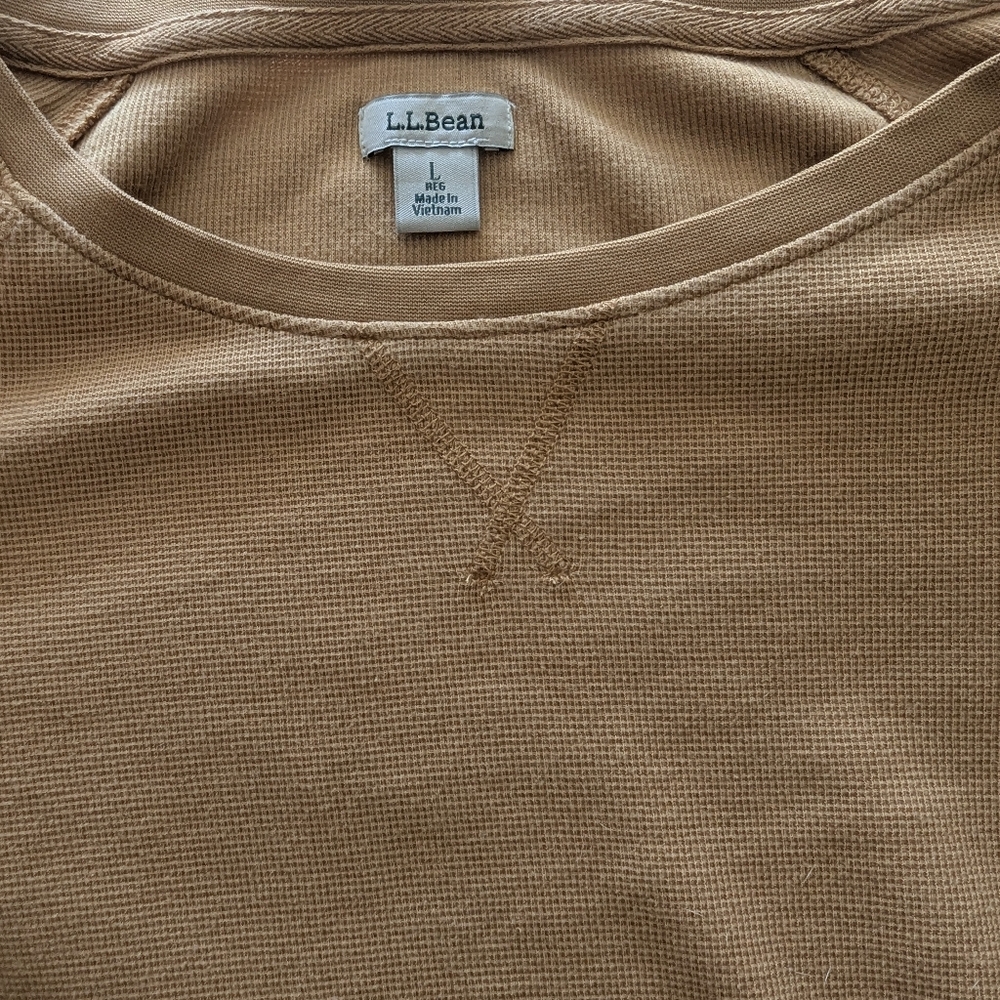 L.L. Bean Pre Shrunk Waffle Knit Thermal in Tan L - Picture 3 of 3